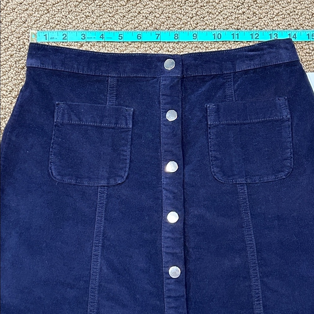 Urban Outfitters Navy Blue A-Line Velvet Mini Skirt Medium Patch Pockets - Picture 12 of 14